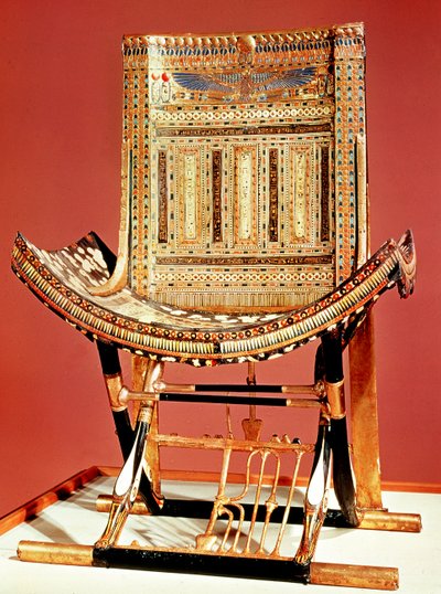 Tron kościelny faraona, z grobu Tutanchamona (ok. 1370-52 pne) Nowe Królestwo (inkrustowane drewno) (patrz także 59232) autorstwa Egyptian 18th Dynasty