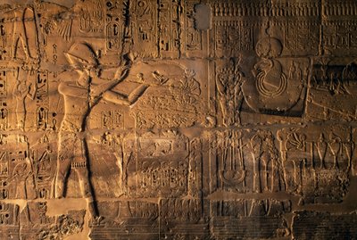 Ramzes II składający ofiary przed świętą łodzią, Karnak, Egipt (relief) autorstwa Egyptian 19th Dynasty
