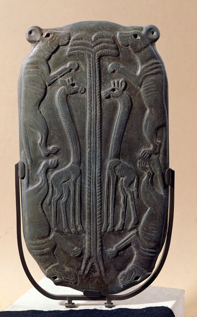Paleta przedstawiająca cztery psy i dwie żyrafy z palmą, okres tynicki (łupki) autorstwa Egyptian 1st Dynasty