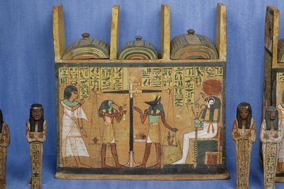 Szkatułka Ushabti ze sceną psychostazy, III Okres Przejściowy (malowane drewno) autorstwa Egyptian 21st Dynasty