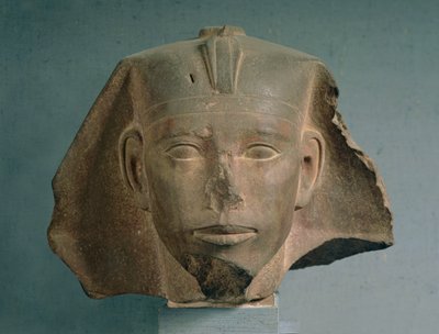 Głowa króla Djedefre, z Abu Roash, Stare Państwo, ok. 2565-2558 p.n.e. (kwarcyt) (zob. też 50746) autorstwa Egyptian 4th Dynasty
