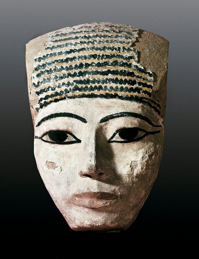 Starożytny Egipt: Portret egipskiego sarkofagu. XVII-XII w. JC. Rzeźba drewniana polichromowana. Monistrol z Montserrat, Muzeum Montserrat. autorstwa Egyptian Egyptian