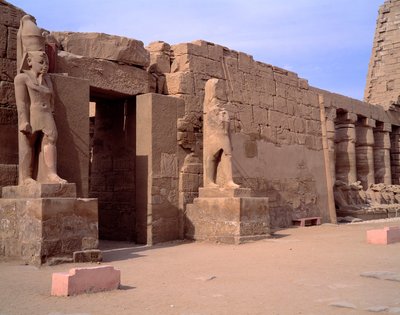 Starożytność egipska: widok świątyni w Karnaku. Egipt autorstwa Egyptian Egyptian
