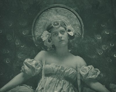 La Cigale, 1899 (zdjęcie) autorstwa Emma Justine Farnsworth