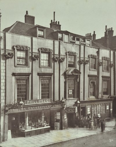 36-38 Aldersgate Street: Shaftesbury House, Londyn, 1879 autorstwa English Photographer