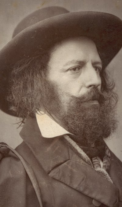Alfred Lord Tennyson, poeta, portret (zdjęcie czarno-białe) autorstwa English Photographer