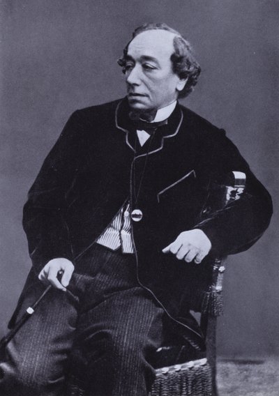 Benjamin Disraeli, hrabia Beaconsfield, brytyjski konserwatywny polityk i premier autorstwa English Photographer