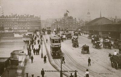 Blackfriars Bridge, Londyn autorstwa English Photographer