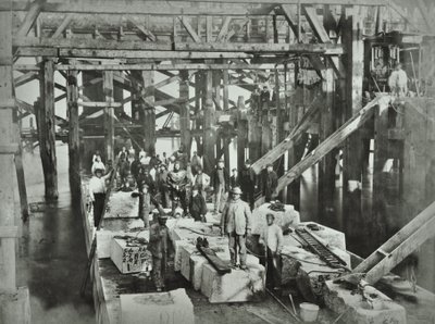 Blackfriars Bridge: robotnicy budowlani, 1869 autorstwa English Photographer