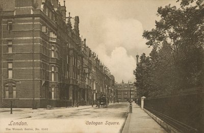 Cadogan Square, Londyn (zdjęcie czarno-białe) autorstwa English Photographer