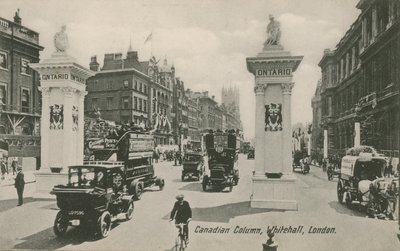 Kolumna kanadyjska, Whitehall, Londyn autorstwa English Photographer