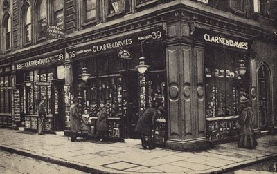 Clarke i Davies autorstwa English Photographer