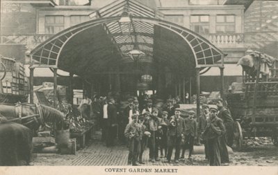 Covent Garden Market, Londyn autorstwa English Photographer