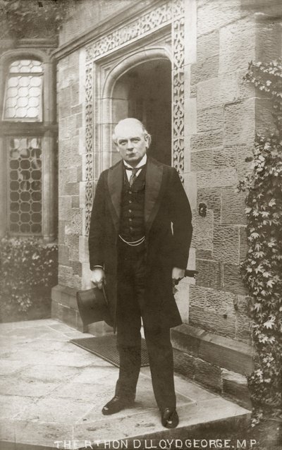 David Lloyd George, walijski polityk liberalny (zdjęcie czarno-białe) autorstwa English Photographer