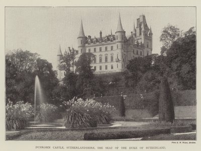 Zamek Dunrobin, Sutherlandshire, siedziba księcia Sutherland autorstwa English Photographer