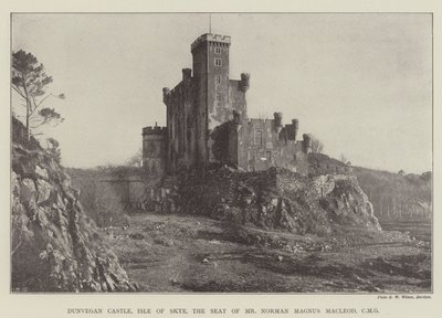 Zamek Dunvegan, Isle of Skye, siedziba pana Normana Magnusa Macleoda, CMG autorstwa English Photographer