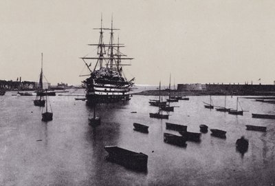 Wejście do portu Portsmouth (zdjęcie czarno-białe) autorstwa English Photographer