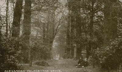 Ogólny widok The Grove w Alexandra Palace autorstwa English Photographer