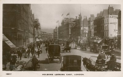 Holborn patrząc na wschód, Londyn autorstwa English Photographer