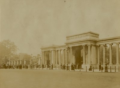 Hyde Park Corner, Londyn autorstwa English Photographer