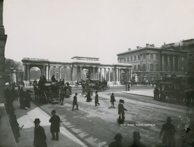 Hyde Park Corner, Londyn autorstwa English Photographer