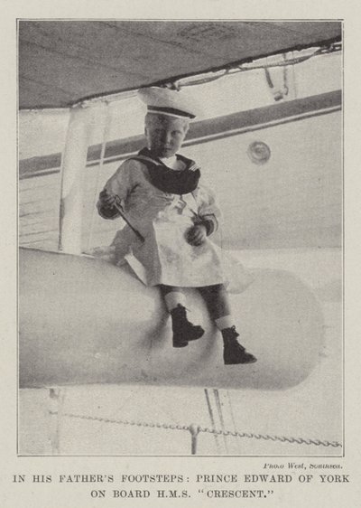Idąc śladami ojca, książę Edward York na pokładzie HMS Crescent autorstwa English Photographer