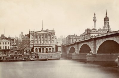 Ironmongers Hall i London Bridge autorstwa English Photographer