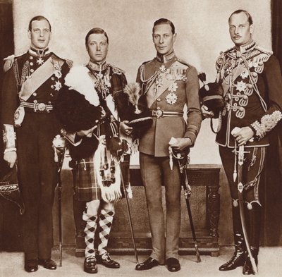 Król Edward VIII (drugi z lewej) i jego bracia (zdjęcie czarno-białe) autorstwa English Photographer
