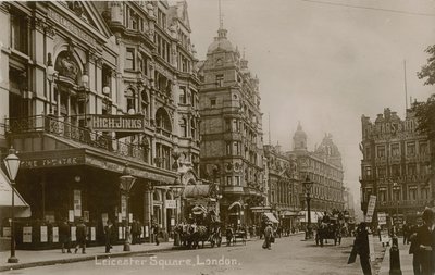 Leicester Square, Londyn autorstwa English Photographer