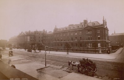 Szpital w Londynie autorstwa English Photographer