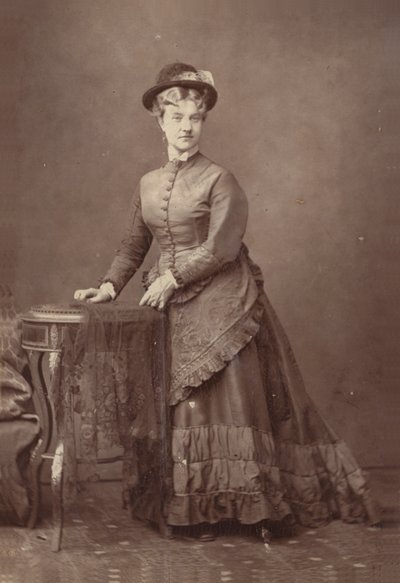 Maggie Biennan autorstwa English Photographer