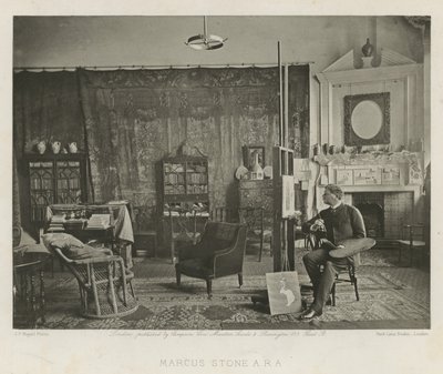 Marcus Stone w swoim Melbury Road Studio autorstwa English Photographer