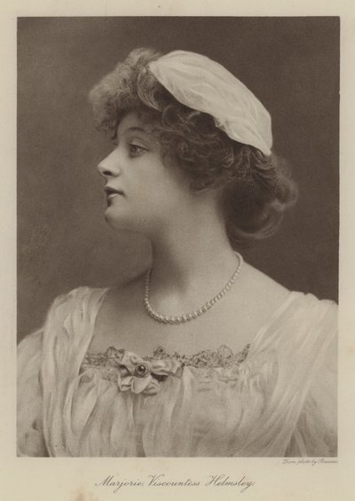 Marjorie wicehrabina Helmsley (zdjęcie czarno-białe) autorstwa English Photographer