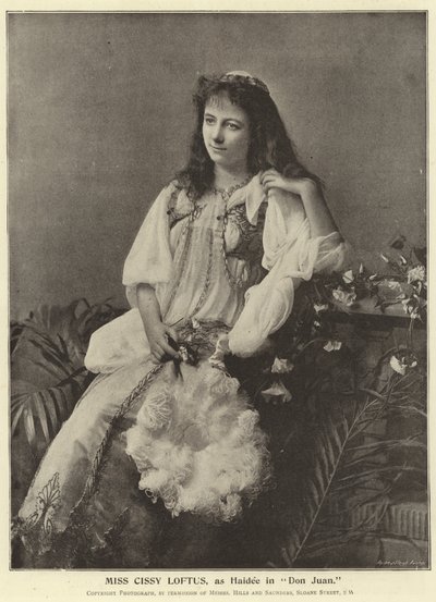 Panna Cissy Loftus jako Haidee w Don Juan autorstwa English Photographer