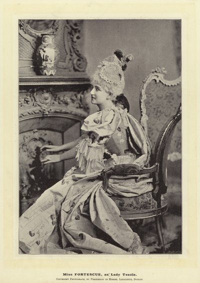 Panna Fortescue, jako Lady Teazle autorstwa English Photographer