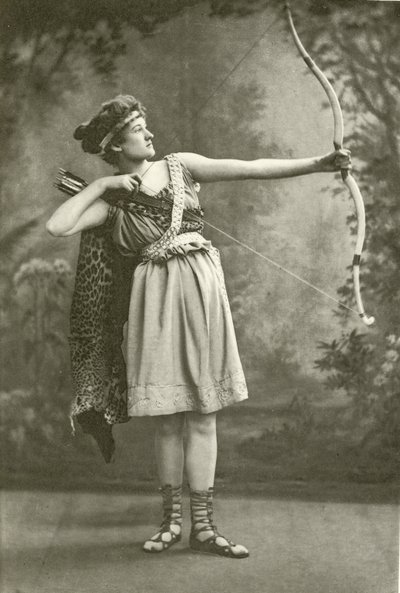 Miss Marion Grey jako Hippolyta (grawiura) autorstwa English Photographer