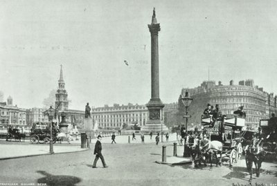 Kolumna Nelsona, Trafalgar Square, Westminster LB: patrząc na północny zachód od Cockspur Street, 1898 autorstwa English Photographer