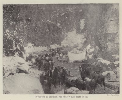 W drodze do Klondike, Chilkoot Pass Route w 1898 r. autorstwa English Photographer