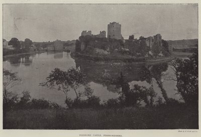 Zamek Pembroke, Pembrokeshire autorstwa English Photographer