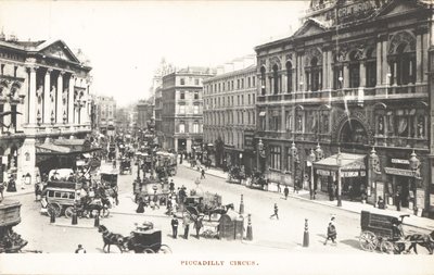 Piccadilly Circus autorstwa English Photographer