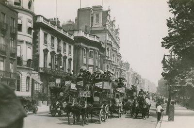 Piccadilly, Londyn autorstwa English Photographer