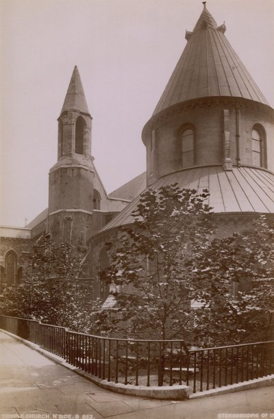 Pocztówka z północną stroną kościoła Temple autorstwa English Photographer
