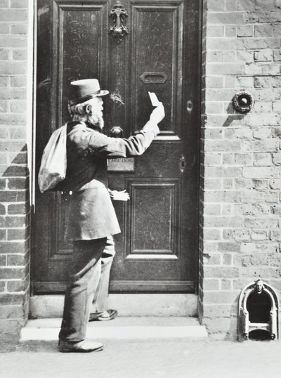 Listonosz w King William Walk, Greenwich, 1885 autorstwa English Photographer