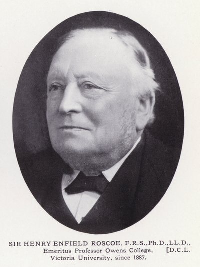 Prominent Men of London: Sir Henry Enfield Roscoe (czarno-białe zdjęcie) autorstwa English Photographer