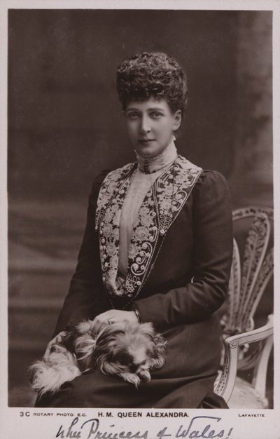 Królowa Aleksandra (zdjęcie czarno-białe) autorstwa English Photographer