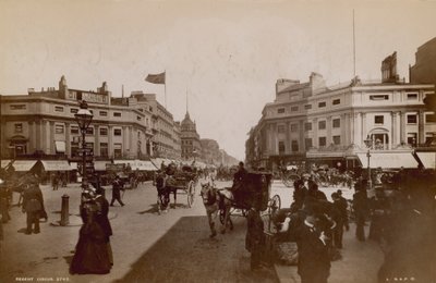 Regent Circus, Londyn autorstwa English Photographer
