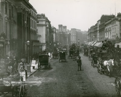 Regent Street, Londyn autorstwa English Photographer