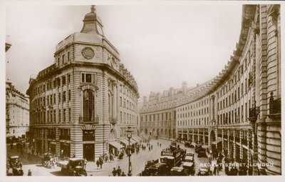 Regent Street, Londyn autorstwa English Photographer