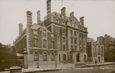 Royal Academy of Music, Marylebone Road, Londyn autorstwa English Photographer
