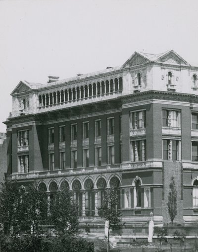 Royal School of Mines, South Kensington, Londyn autorstwa English Photographer